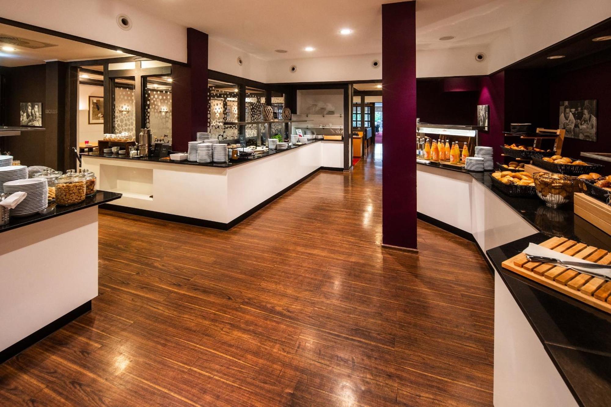 Hotel Freizeit In เกิตทิงเงน ภายนอก รูปภาพ