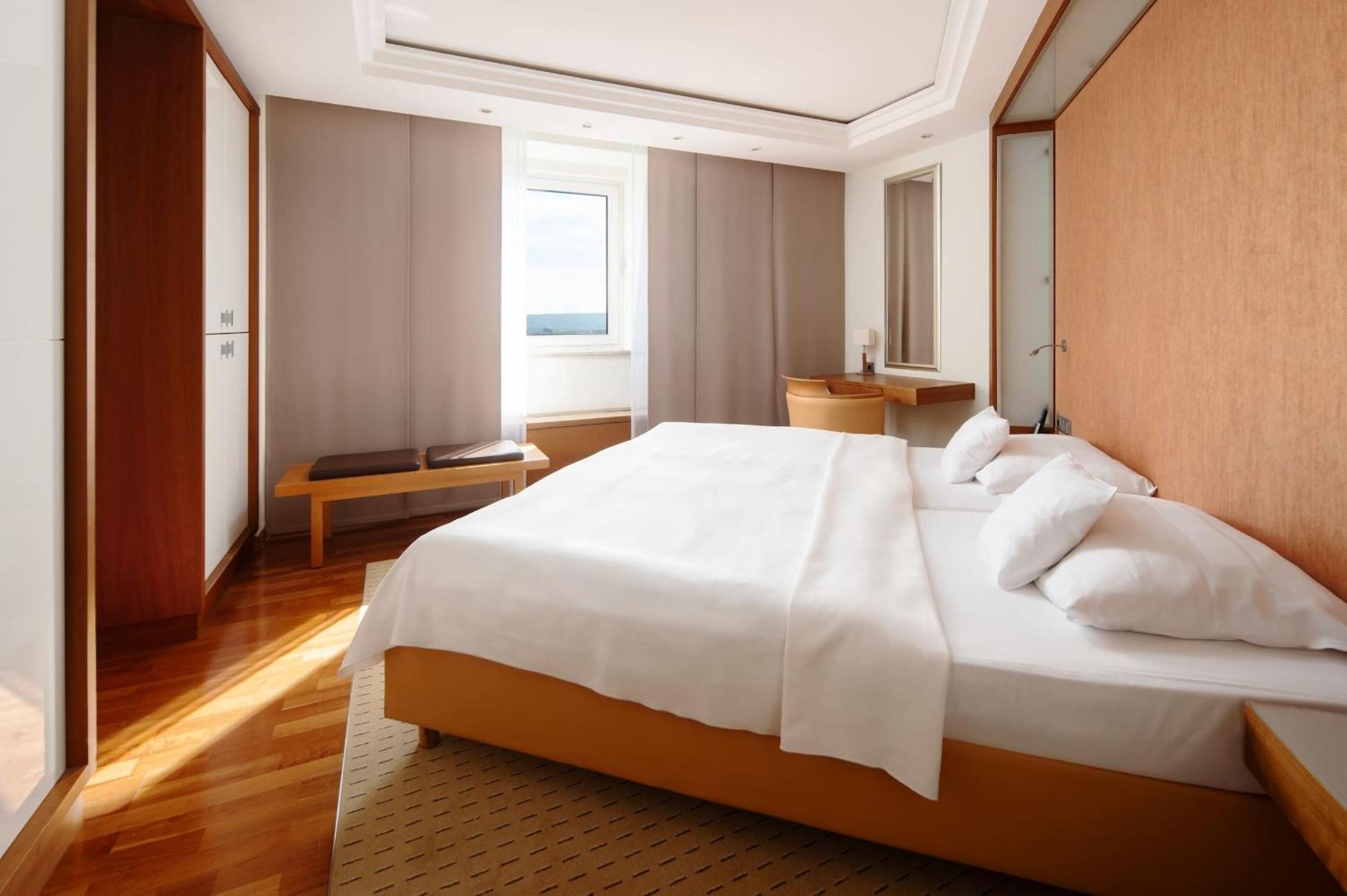 Hotel Freizeit In เกิตทิงเงน ภายนอก รูปภาพ